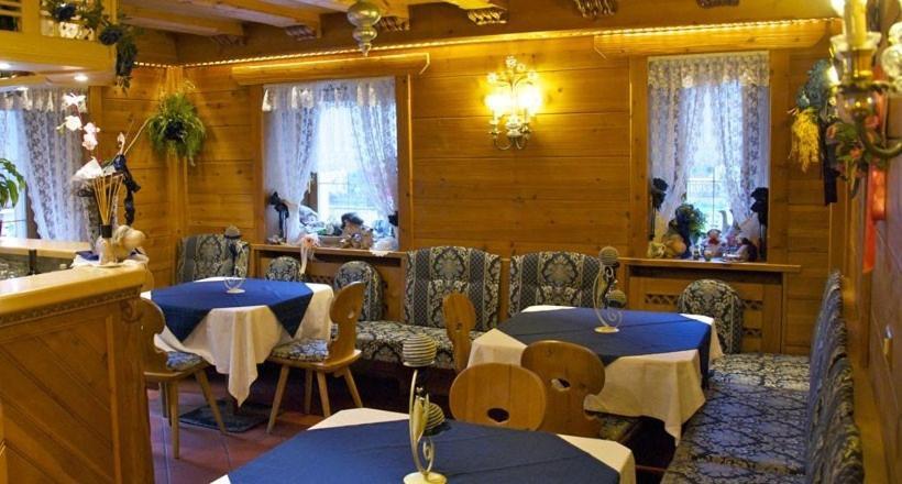 Albergo Genziana San Vigilio Di Marebbe Εξωτερικό φωτογραφία