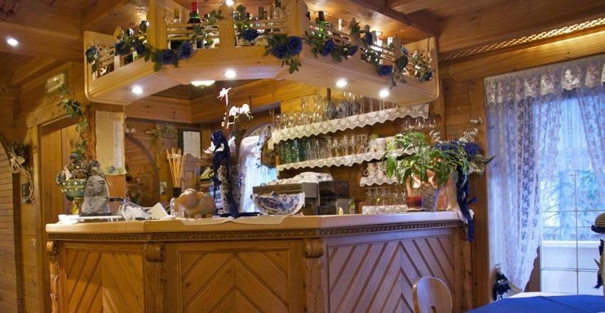 Albergo Genziana San Vigilio Di Marebbe Εξωτερικό φωτογραφία