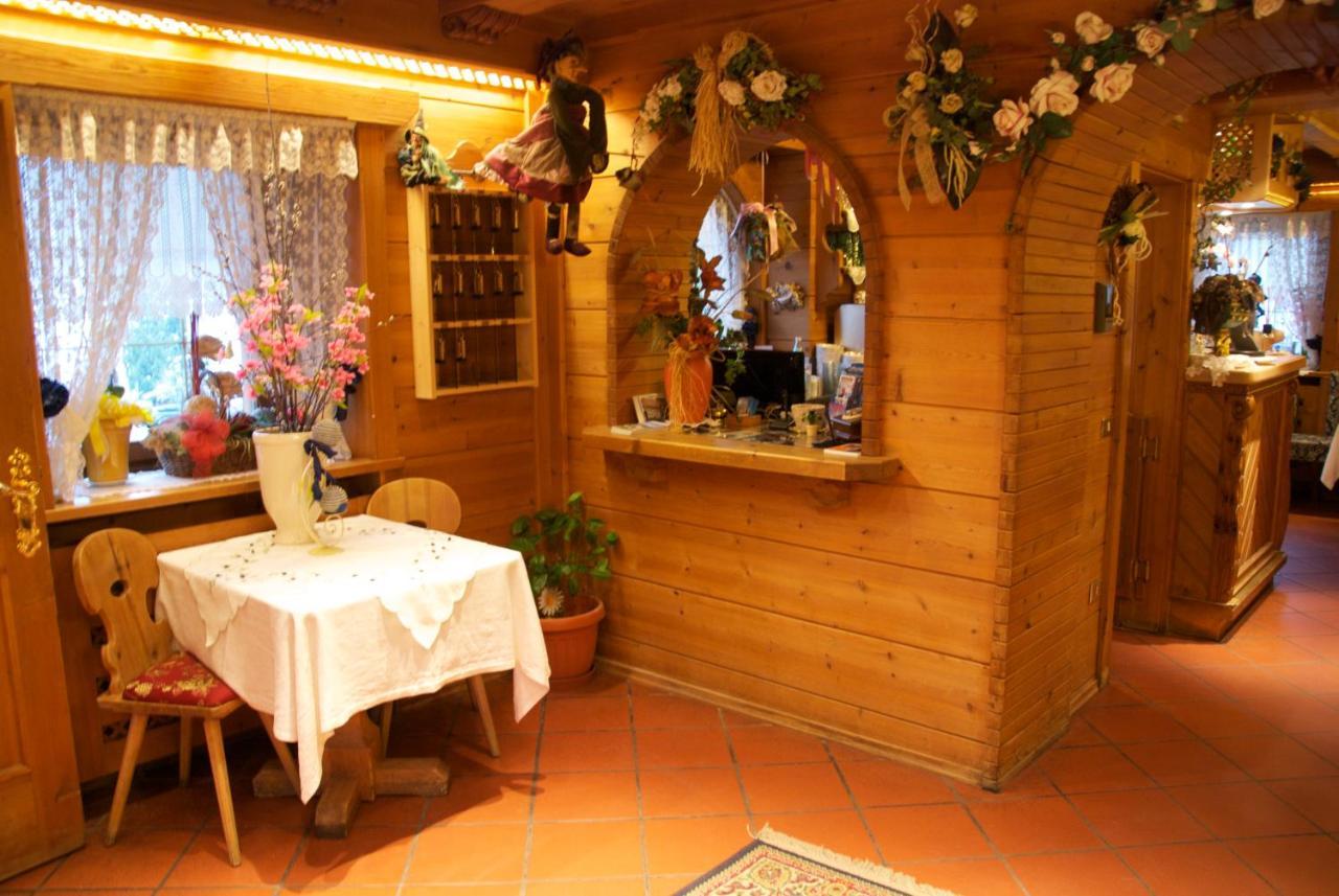 Albergo Genziana San Vigilio Di Marebbe Εξωτερικό φωτογραφία