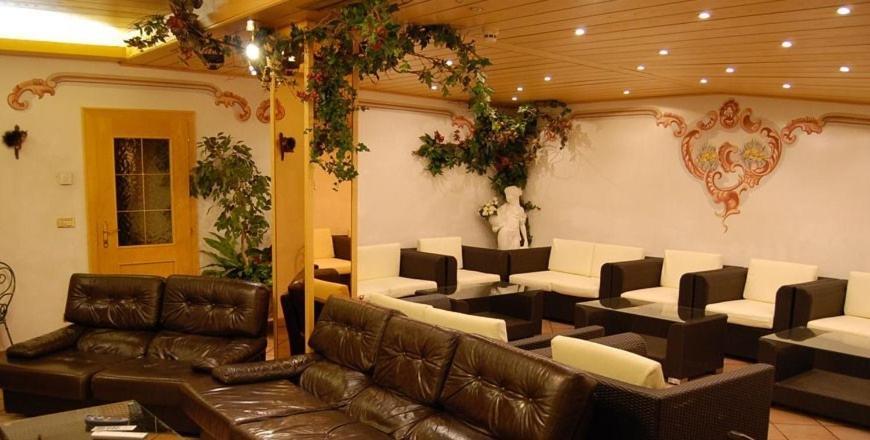 Albergo Genziana San Vigilio Di Marebbe Εξωτερικό φωτογραφία